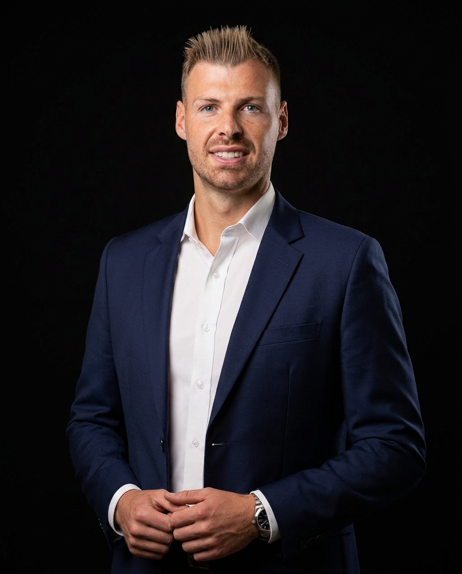 Oli Becker &mdash; Berater f&uuml;r Grenzg&auml;nger bei NeoCore Capital